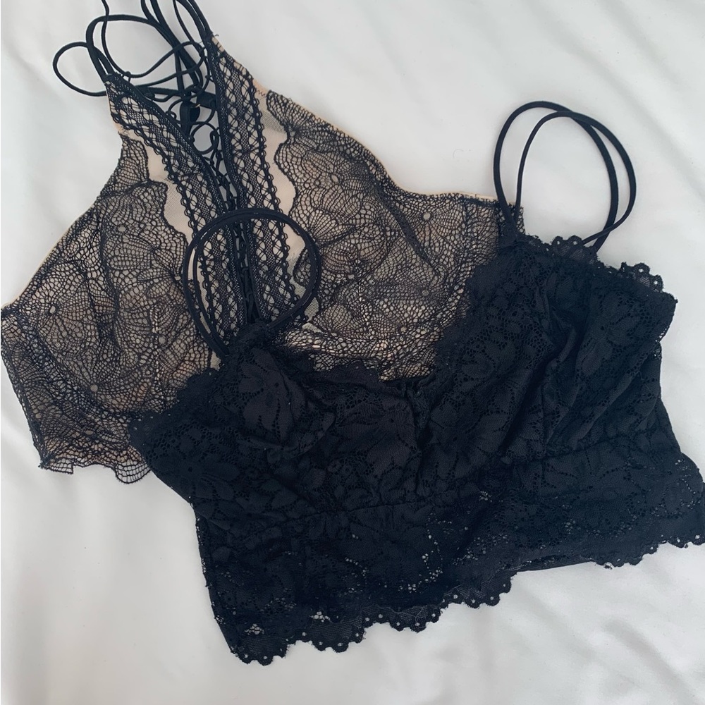 Lot of 2 lace bralettes, size S